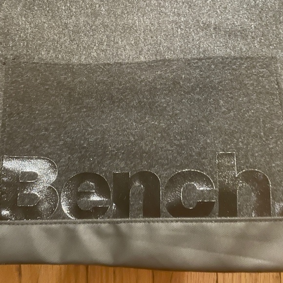 Brand New Bench Insulated Cooler Lunch Bag - Picture 4 of 8